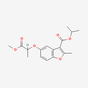 molecular formula C17H20O6 B2870735 Isopropyl 5-(2-methoxy-1-methyl-2-oxoethoxy)-2-methyl-1-benzofuran-3-carboxylate CAS No. 300674-26-4