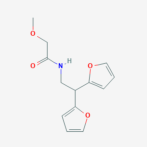 molecular formula C13H15NO4 B2871892 N-(2,2-二(呋喃-2-基)乙基)-2-甲氧基乙酰胺 CAS No. 2180010-56-2