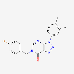 molecular formula C19H16BrN5O B2871951 6-[(4-溴苯基)甲基]-3-(3,4-二甲苯基)三唑并[4,5-d]嘧啶-7-酮 CAS No. 893920-47-3