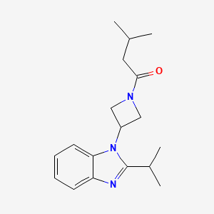 molecular formula C18H25N3O B2874454 3-Methyl-1-[3-(2-propan-2-ylbenzimidazol-1-yl)azetidin-1-yl]butan-1-one CAS No. 2415490-71-8