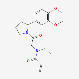 N-[2-[2-(2,3-Dihydro-1,4-benzodioxin-6-yl)pyrrolidin-1-yl]-2-oxoethyl]-N-ethylprop-2-enamide