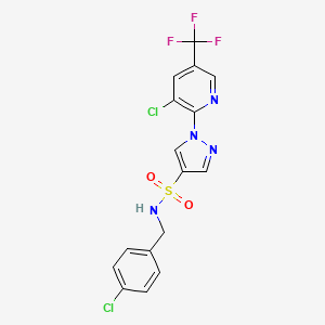 molecular formula C16H11Cl2F3N4O2S B2876936 1-[3-chloro-5-(trifluoromethyl)pyridin-2-yl]-N-[(4-chlorophenyl)methyl]-1H-pyrazole-4-sulfonamide CAS No. 2059279-42-2