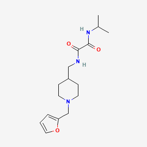 N1-((1-(furan-2-ylmethyl)piperidin-4-yl)methyl)-N2-isopropyloxalamide