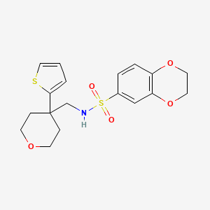 molecular formula C18H21NO5S2 B2878262 N-((4-(thiophen-2-yl)tetrahydro-2H-pyran-4-yl)methyl)-2,3-dihydrobenzo[b][1,4]dioxine-6-sulfonamide CAS No. 1203181-04-7