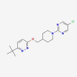 molecular formula C18H24ClN5O B2878606 2-[4-[(6-Tert-butylpyridazin-3-yl)oxymethyl]piperidin-1-yl]-5-chloropyrimidine CAS No. 2310101-08-5