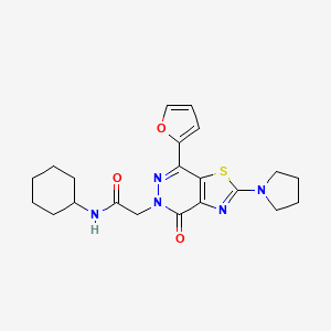 molecular formula C21H25N5O3S B2880331 N-环己基-2-(7-(呋喃-2-基)-4-氧代-2-(吡咯烷-1-基)噻唑并[4,5-d]哒嗪-5(4H)-基)乙酰胺 CAS No. 1105240-35-4