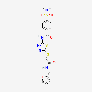 molecular formula C18H19N5O5S3 B2881423 4-(N,N-dimethylsulfamoyl)-N-(5-((2-((furan-2-ylmethyl)amino)-2-oxoethyl)thio)-1,3,4-thiadiazol-2-yl)benzamide CAS No. 868976-95-8