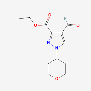 molecular formula C12H16N2O4 B2881624 ethyl 4-formyl-1-(oxan-4-yl)-1H-pyrazole-3-carboxylate CAS No. 2138085-66-0