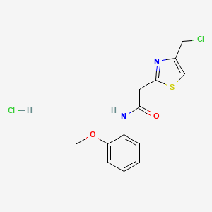 molecular formula C13H14Cl2N2O2S B2881714 2-[4-(氯甲基)-1,3-噻唑-2-基]-N-(2-甲氧基苯基)乙酰胺盐酸盐 CAS No. 1052543-47-1