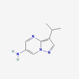 molecular formula C9H12N4 B2881848 3-Isopropylpyrazolo[1,5-a]pyrimidin-6-amine CAS No. 1774897-03-8