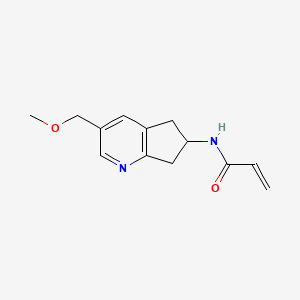 molecular formula C13H16N2O2 B2882496 N-[3-(Methoxymethyl)-6,7-dihydro-5H-cyclopenta[b]pyridin-6-yl]prop-2-enamide CAS No. 2411270-91-0
