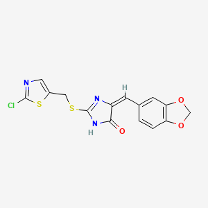 molecular formula C15H10ClN3O3S2 B2882664 5-[(E)-1,3-benzodioxol-5-ylmethylidene]-2-{[(2-chloro-1,3-thiazol-5-yl)methyl]sulfanyl}-3,5-dihydro-4H-imidazol-4-one CAS No. 861207-01-4