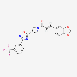 molecular formula C22H16F3N3O4 B2884543 (E)-3-(苯并[d][1,3]二氧杂环-5-基)-1-(3-(3-(3-(三氟甲基)苯基)-1,2,4-恶二唑-5-基)氮杂环丁-1-基)丙-2-烯-1-酮 CAS No. 1351663-54-1