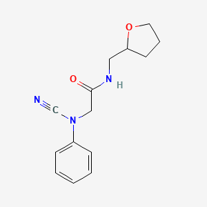 molecular formula C14H17N3O2 B2884692 2-(N-Cyanoanilino)-N-(oxolan-2-ylmethyl)acetamide CAS No. 1436270-13-1