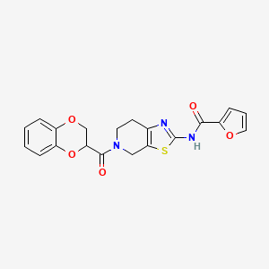 molecular formula C20H17N3O5S B2885304 N-(5-(2,3-二氢苯并[b][1,4]二噁英-2-羰基)-4,5,6,7-四氢噻唑并[5,4-c]吡啶-2-基)呋喃-2-甲酰胺 CAS No. 1351595-75-9