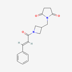 molecular formula C17H18N2O3 B2885315 1-({1-[(2E)-3-phenylprop-2-enoyl]azetidin-3-yl}methyl)pyrrolidine-2,5-dione CAS No. 2097939-40-5