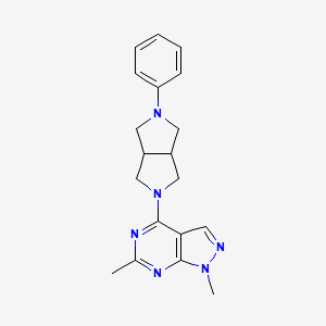 molecular formula C19H22N6 B2885537 1,6-Dimethyl-4-(2-phenyl-1,3,3a,4,6,6a-hexahydropyrrolo[3,4-c]pyrrol-5-yl)pyrazolo[3,4-d]pyrimidine CAS No. 2415465-49-3