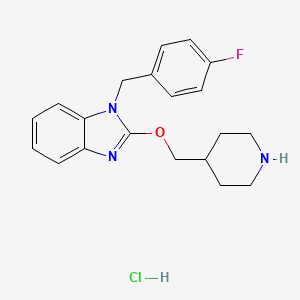 molecular formula C20H23ClFN3O B2885840 1-(4-Fluorobenzyl)-2-(piperidin-4-ylmethoxy)-1H-benzo[d]imidazole hydrochloride CAS No. 1353966-50-3