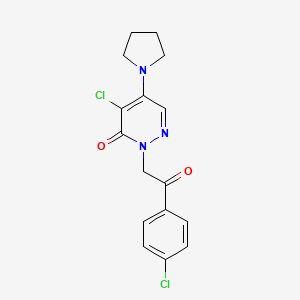 molecular formula C16H15Cl2N3O2 B2886549 4-chloro-2-[2-(4-chlorophenyl)-2-oxoethyl]-5-(1-pyrrolidinyl)-3(2H)-pyridazinone CAS No. 477855-92-8