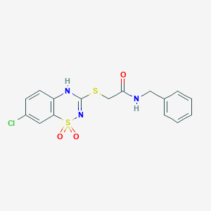 molecular formula C16H14ClN3O3S2 B2886622 N-benzyl-2-((7-chloro-1,1-dioxido-4H-benzo[e][1,2,4]thiadiazin-3-yl)thio)acetamide CAS No. 899976-78-4