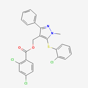 molecular formula C24H17Cl3N2O2S B2887162 2,4-二氯苯甲酸[{5-[(2-氯苯基)硫代]-1-甲基-3-苯基-1H-吡唑-4-基}甲基] CAS No. 318959-20-5