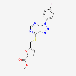 methyl 5-(((3-(4-fluorophenyl)-3H-[1,2,3]triazolo[4,5-d]pyrimidin-7-yl)thio)methyl)furan-2-carboxylate