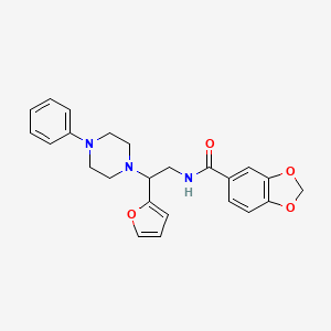 molecular formula C24H25N3O4 B2887391 N-(2-(furan-2-yl)-2-(4-phenylpiperazin-1-yl)ethyl)benzo[d][1,3]dioxole-5-carboxamide CAS No. 877631-97-5