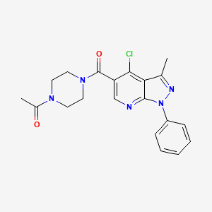 B2888181 1-[4-(4-Chloro-3-methyl-1-phenylpyrazolo[3,4-b]pyridine-5-carbonyl)piperazin-1-yl]ethanone CAS No. 899985-67-2