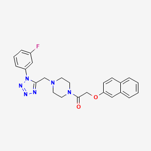 molecular formula C24H23FN6O2 B2888419 1-(4-((1-(3-fluorophenyl)-1H-tetrazol-5-yl)methyl)piperazin-1-yl)-2-(naphthalen-2-yloxy)ethanone CAS No. 1021254-18-1