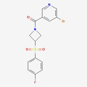 molecular formula C15H12BrFN2O3S B2888576 (5-溴吡啶-3-基)(3-((4-氟苯基)磺酰基)氮杂环丁-1-基)甲酮 CAS No. 1448046-94-3