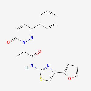molecular formula C20H16N4O3S B2889898 N-(4-(furan-2-yl)thiazol-2-yl)-2-(6-oxo-3-phenylpyridazin-1(6H)-yl)propanamide CAS No. 1235060-60-2
