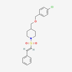 molecular formula C21H24ClNO3S B2889930 (E)-4-(((4-氯苄基)氧基)甲基)-1-(苯乙烯磺酰基)哌啶 CAS No. 1396891-76-1