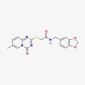 molecular formula C18H16N4O4S B2890347 N-(1,3-苯并二氧杂环-5-基甲基)-2-(7-甲基-4-氧代吡啶并[1,2-a][1,3,5]三嗪-2-基)硫代乙酰胺 CAS No. 896321-44-1