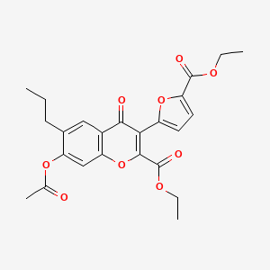 molecular formula C24H24O9 B2890913 Ethyl 7-acetyloxy-3-(5-ethoxycarbonylfuran-2-yl)-4-oxo-6-propylchromene-2-carboxylate CAS No. 299951-58-9
