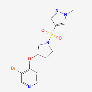 molecular formula C13H15BrN4O3S B2890984 3-Bromo-4-[1-(1-methylpyrazol-4-yl)sulfonylpyrrolidin-3-yl]oxypyridine CAS No. 2380169-93-5
