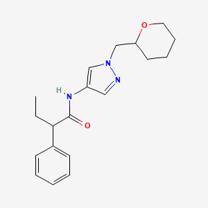 molecular formula C19H25N3O2 B2892376 N-{1-[(oxan-2-yl)methyl]-1H-pyrazol-4-yl}-2-phenylbutanamide CAS No. 2034228-33-4