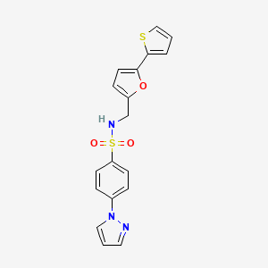 molecular formula C18H15N3O3S2 B2892384 4-(1H-pyrazol-1-yl)-N-((5-(thiophen-2-yl)furan-2-yl)methyl)benzenesulfonamide CAS No. 2034271-89-9