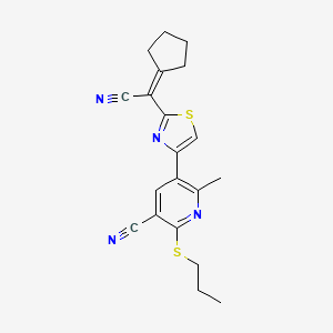 molecular formula C20H20N4S2 B2892920 5-{2-[CYANO(CYCLOPENTYLIDENE)METHYL]-1,3-THIAZOL-4-YL}-6-METHYL-2-(PROPYLSULFANYL)PYRIDINE-3-CARBONITRILE CAS No. 402954-56-7