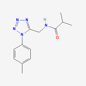 molecular formula C13H17N5O B2892978 N-((1-(p-tolyl)-1H-tetrazol-5-yl)methyl)isobutyramide CAS No. 921165-42-6