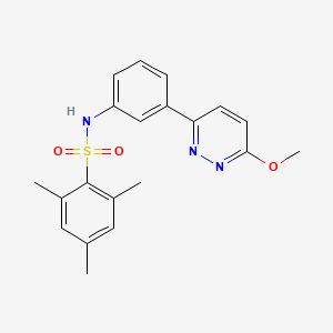 molecular formula C20H21N3O3S B2893028 N-[3-(6-甲氧基哒嗪-3-基)苯基]-2,4,6-三甲基苯磺酰胺 CAS No. 895804-04-3