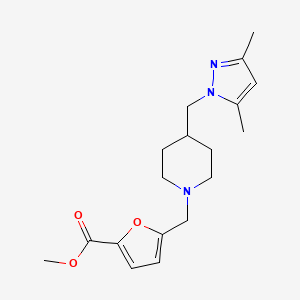 molecular formula C18H25N3O3 B2893555 methyl 5-((4-((3,5-dimethyl-1H-pyrazol-1-yl)methyl)piperidin-1-yl)methyl)furan-2-carboxylate CAS No. 1396761-49-1