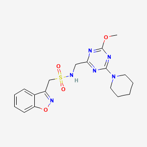 molecular formula C18H22N6O4S B2893873 1-(benzo[d]isoxazol-3-yl)-N-((4-methoxy-6-(piperidin-1-yl)-1,3,5-triazin-2-yl)methyl)methanesulfonamide CAS No. 2034541-01-8
