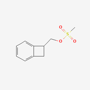 molecular formula C10H12O3S B2894044 Bicyclo[4.2.0]octa-1,3,5-trien-7-ylmethyl methanesulfonate CAS No. 137337-73-6