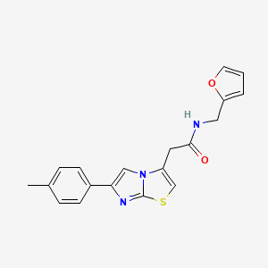 molecular formula C19H17N3O2S B2894995 N-(呋喃-2-基甲基)-2-(6-(对甲苯基)咪唑并[2,1-b]噻唑-3-基)乙酰胺 CAS No. 897463-12-6