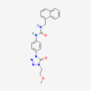 molecular formula C22H22N6O3 B2895704 1-(4-(4-(2-methoxyethyl)-5-oxo-4,5-dihydro-1H-tetrazol-1-yl)phenyl)-3-(naphthalen-1-ylmethyl)urea CAS No. 1396711-79-7