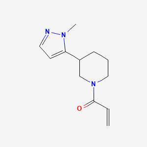 molecular formula C12H17N3O B2896008 1-[3-(2-Methylpyrazol-3-yl)piperidin-1-yl]prop-2-en-1-one CAS No. 2187469-50-5
