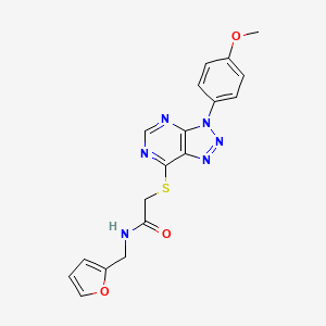 molecular formula C18H16N6O3S B2896070 N-(呋喃-2-基甲基)-2-[3-(4-甲氧基苯基)三唑并[4,5-d]嘧啶-7-基]硫代乙酰胺 CAS No. 863500-66-7