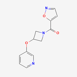 molecular formula C12H11N3O3 B2896103 异恶唑-5-基(3-(吡啶-3-氧基)氮杂环丁-1-基)甲酮 CAS No. 1904172-10-6
