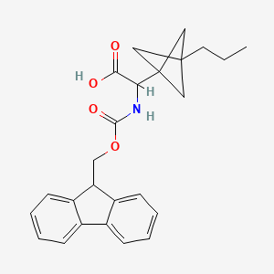 molecular formula C25H27NO4 B2896194 2-(9H-Fluoren-9-ylmethoxycarbonylamino)-2-(3-propyl-1-bicyclo[1.1.1]pentanyl)acetic acid CAS No. 2287266-14-0