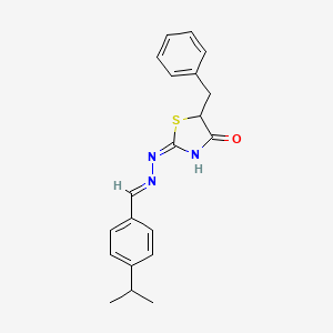 (2E)-5-benzyl-2-{(2E)-[4-(propan-2-yl)benzylidene]hydrazinylidene}-1,3-thiazolidin-4-one